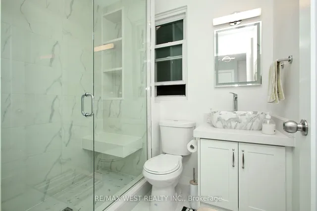 Additional image 8 of 420 Annette St