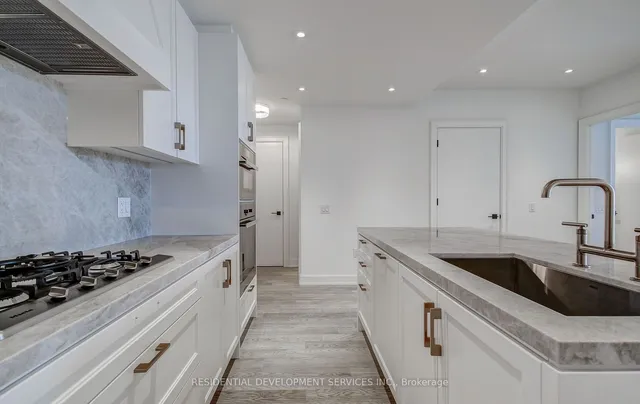 Additional image 11 of 1 Strathgowan Ave Unit 505