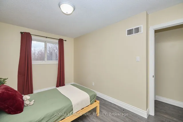 Additional image 10 of 23 Dynasty Ave Unit 4