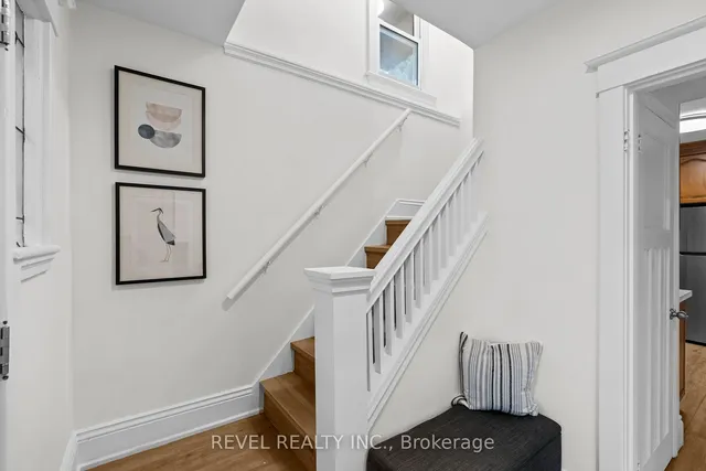 Additional image 8 of 69 Roxborough Ave