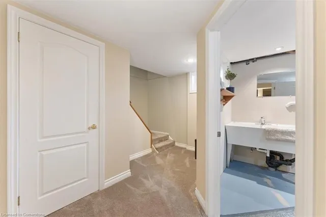 Additional image 22 of 243 Crestwood St