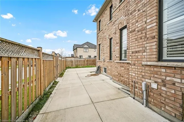 Additional image 38 of 3 Aldgate Ave