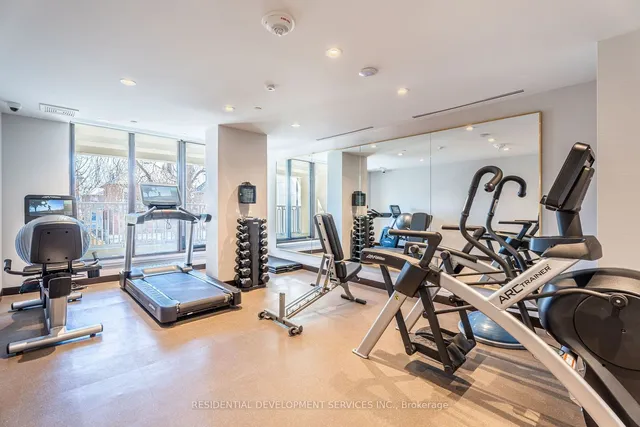 Additional image 26 of 1 Strathgowan Ave Unit 102