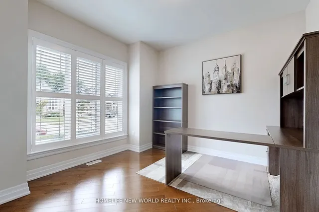 Additional image 2 of 252 Mother's St