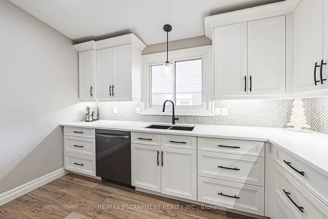 Additional image 8 of 14 Gatestone Dr