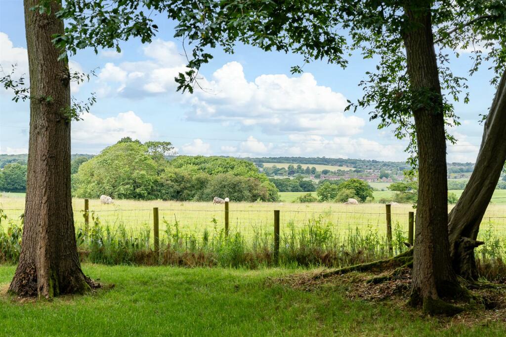 Additional image 25 of Burnham Green Road, Tewin