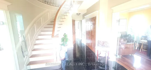 Additional image 5 of 155 Meadowland Cres