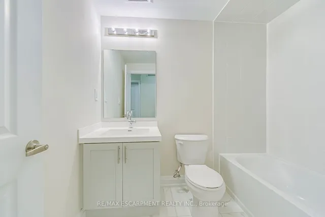 Additional image 28 of 1577 Rose Way Unit 105