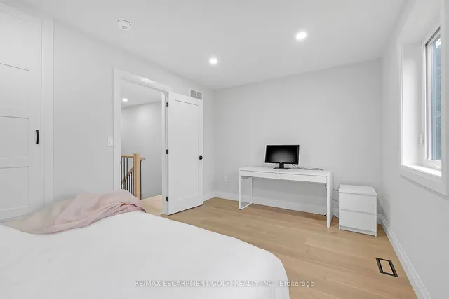 Additional image 20 of 29 Magill St