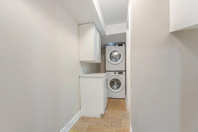 Additional image 37 of 1016 Mccuaig Dr