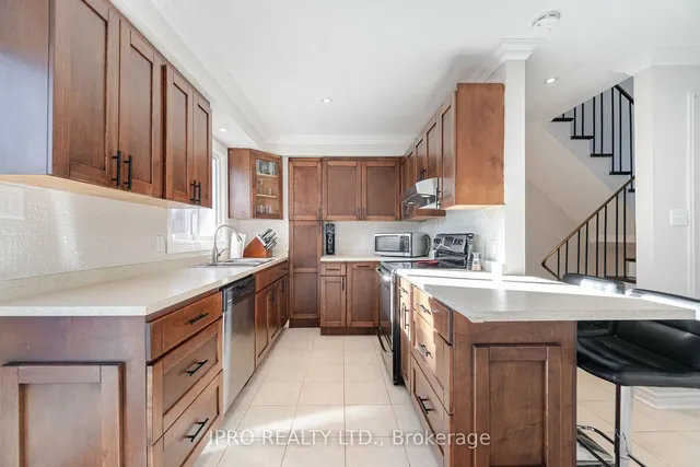 Additional image 8 of 371 Bronte St Unit 9