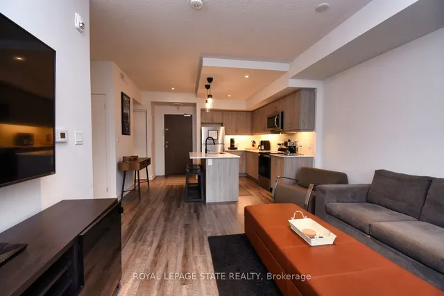 Additional image 8 of 16 Markle Cres Unit 315