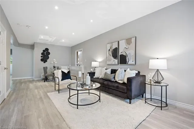 Additional image 4 of 100 Park Row Row