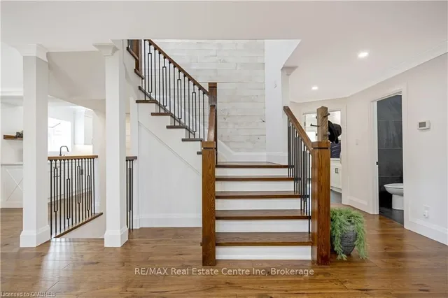 Additional image 21 of 884 HEMLOCK Dr