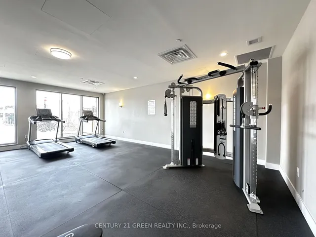 Additional image 18 of 716 Main St Unit 402