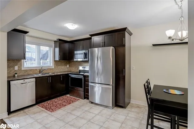 Additional image 10 of 10 Pumpkin Pass Unit 6