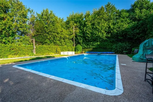 Additional image 38 of 2434 EILEEN Dr