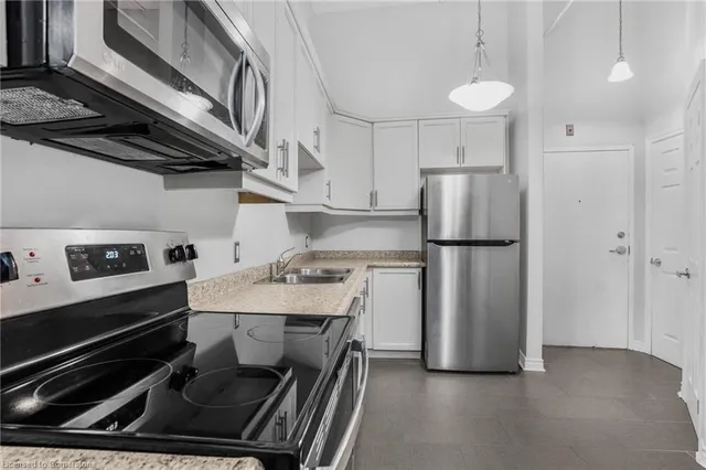 Additional image 13 of 80 King William St Unit 212