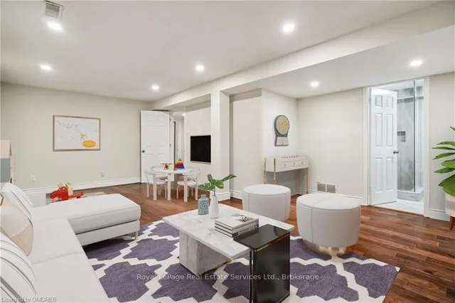 Additional image 34 of 1513 UPPER MIDDLE Rd Unit 3