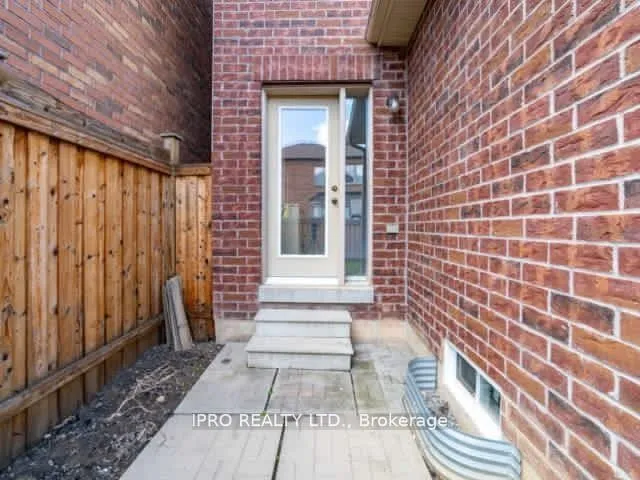 Additional image 27 of 154 Mccready Dr