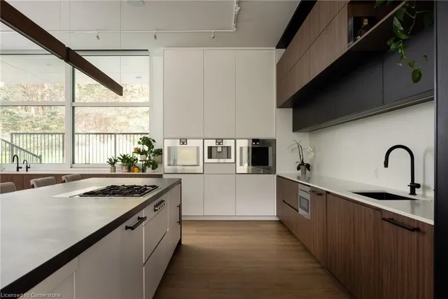 Additional image 8 of 66 Weirs Lane