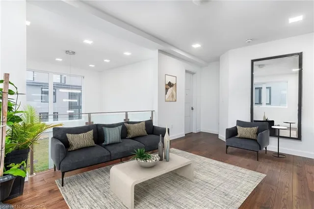 Additional image 19 of 528 Jones Rd