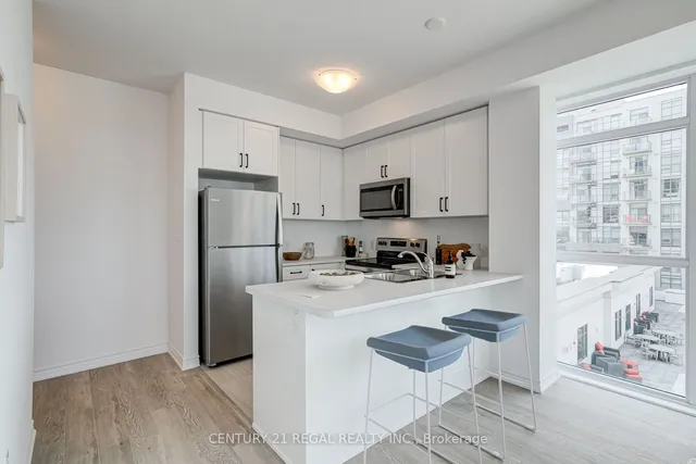 Additional image 15 of 460 Dundas St Unit 702