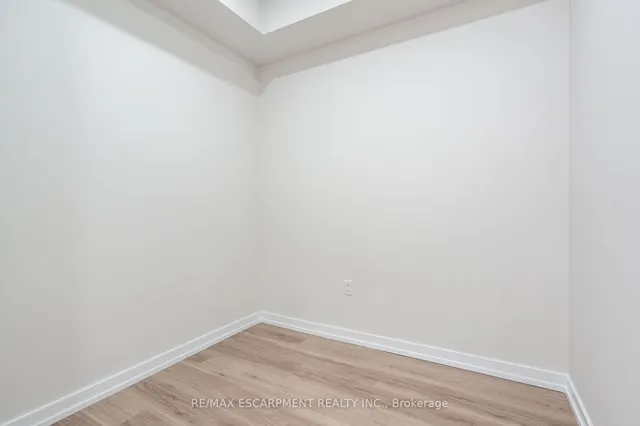 Additional image 8 of 125 Shoreview Pl Unit 205