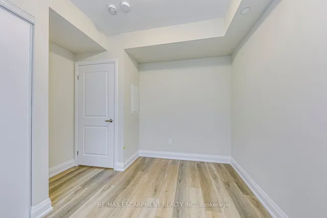 Additional image 27 of 1577 Rose Way Unit 105