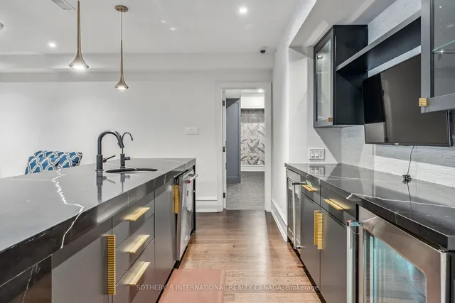 Additional image 27 of 113 Coldstream Ave