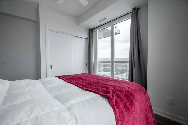 Additional image 19 of 2093 FAIRVIEW St Unit 1702