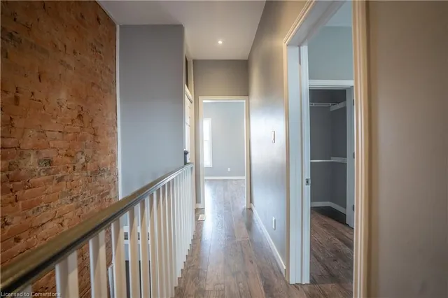 Additional image 24 of 163 Emerald St