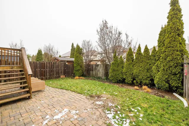 Additional image 39 of 76 Redfern Ave