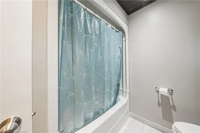 Additional image 22 of 266 Limeridge Rd Unit 3