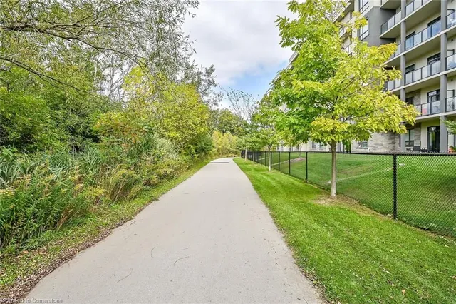 Additional image 21 of 125 Shoreview Pl Unit 114