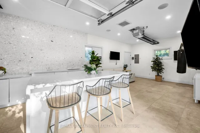 Additional image 37 of 185 Central Dr