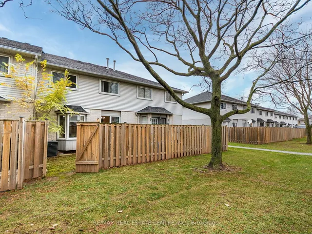 Additional image 38 of 1 Royalwood Cres Unit 58
