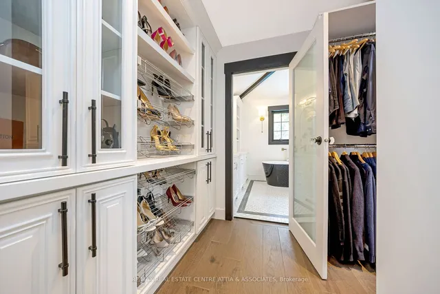 Additional image 15 of 714 Robertson Cres