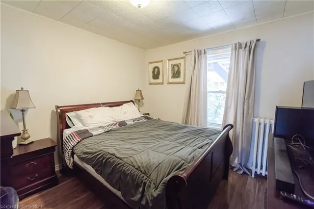 Additional image 26 of 24 Burris St