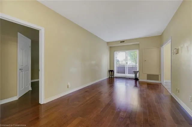 Additional image 9 of 416 Limeridge Rd Unit 109