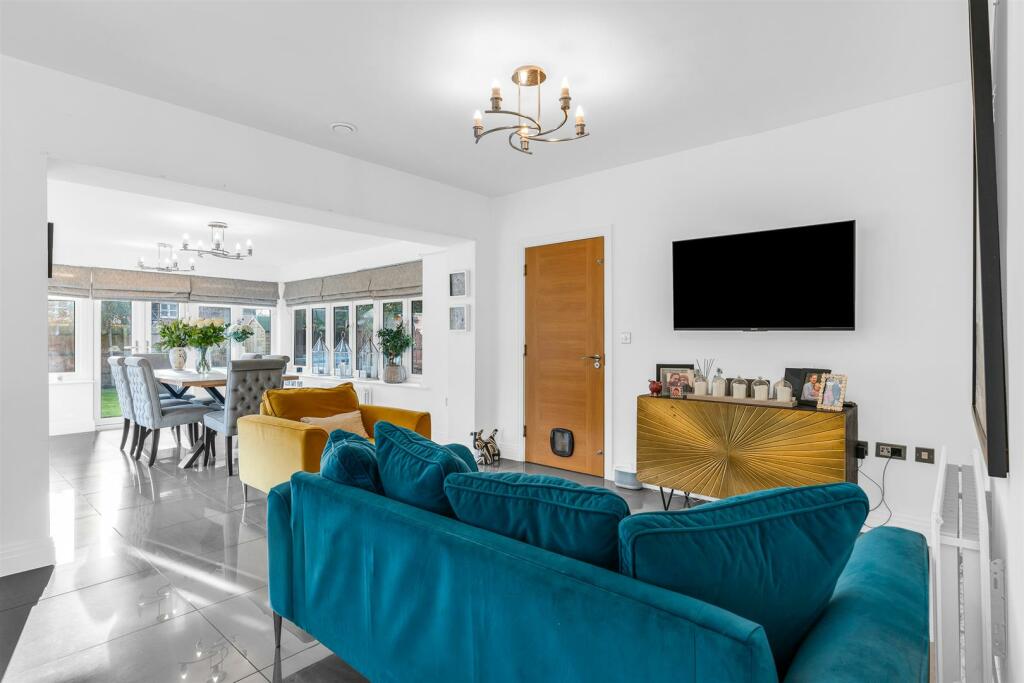 Additional image 11 of Frythe Avenue, Welwyn