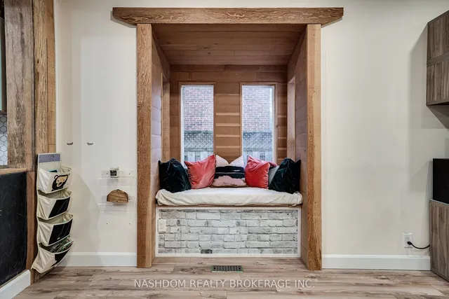 Additional image 11 of 157 East 19th St