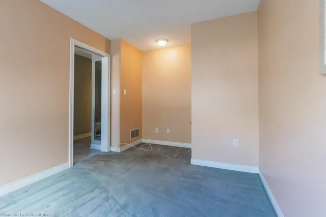 Additional image 8 of 60 Dundas St Unit 15