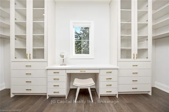 Additional image 32 of 84 JOHN St