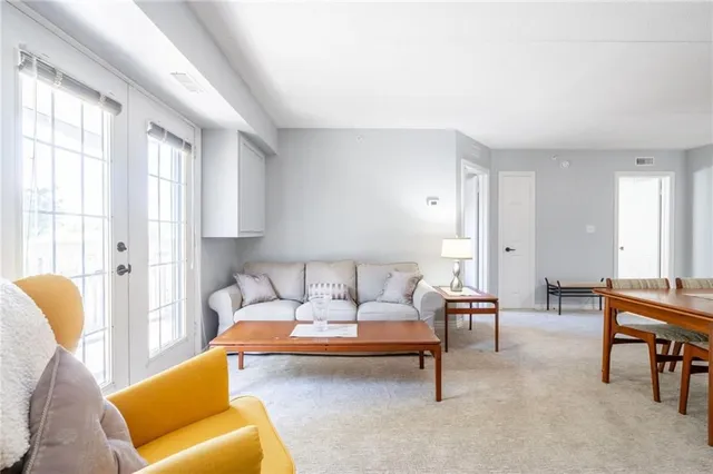 Additional image 7 of 4003 KILMER Dr Unit 303