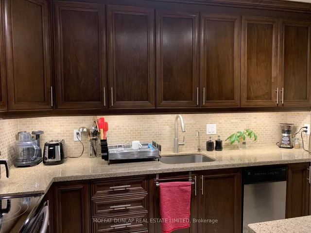 Additional image 6 of 151 La Rose Ave Unit 909