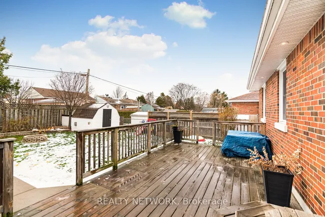 Additional image 38 of 16 Fernwood Cres