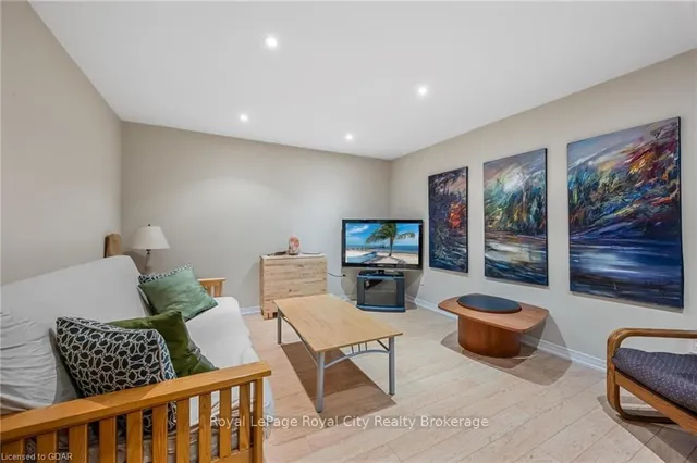 Additional image 2 of 2050 UPPER MIDDLE Rd Unit 165