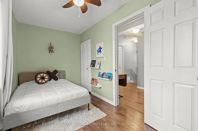 Additional image 24 of 38 BRETT Crt