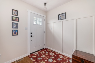 Additional image 4 of 4716 42 St